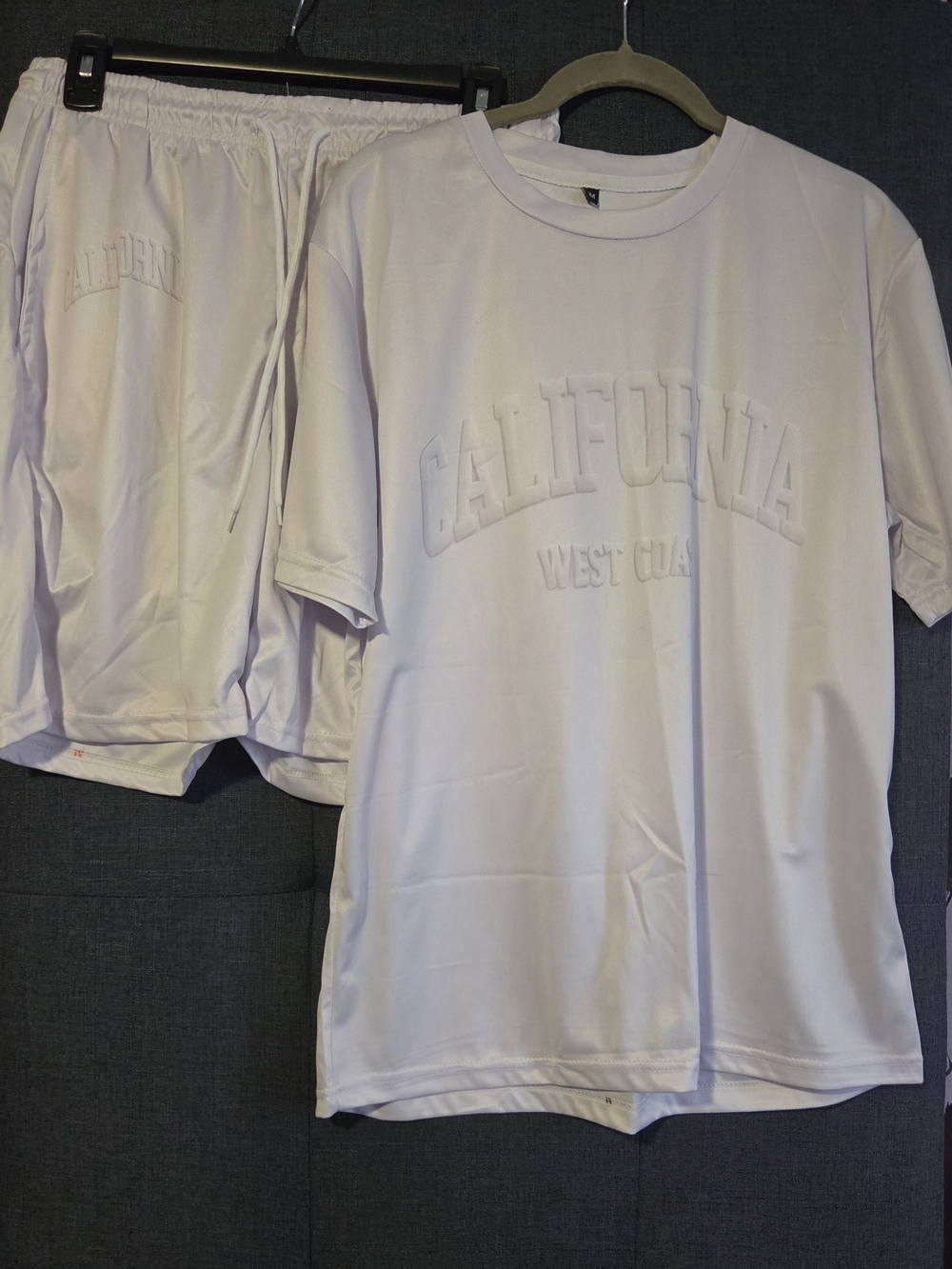 Unbranded Mens White 'California' Short Sleeve Graphic Tee And Shorts